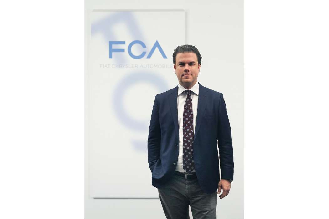 Frank Schnell ist als Direktor Fleet & Business Sales auch der „Strippenzieher“ für den aktuellen Taxi-Ansprechpartner Norbert Wiederschein. (Foto: FCA Germany AG)