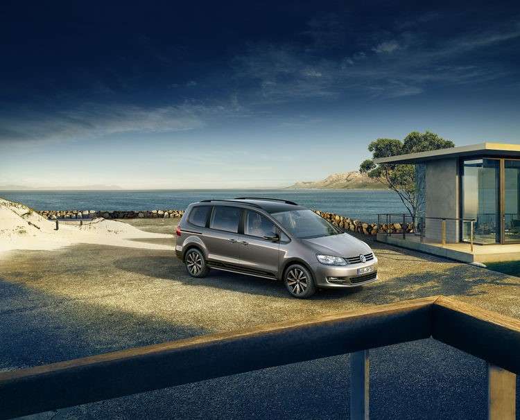 Das Sondermodell „Black Style“ lässt sich nicht mit dem Taxi-Paket ab Werk kombinieren. (Foto: Volkswagen)