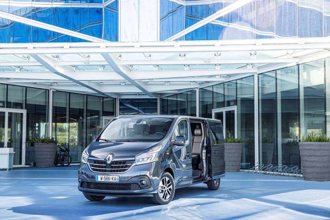 Äußerlich wurde der Renault Trafic nur dezent verändert. (Foto: Renault)