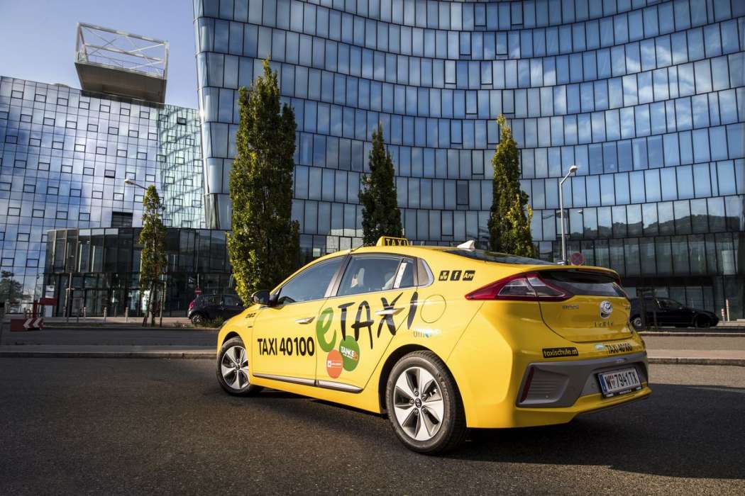 Die große Taxizentrale 40100 hat von den gesponserten Taxifahrten sicher profitiert. (Foto: Taxi 40100)