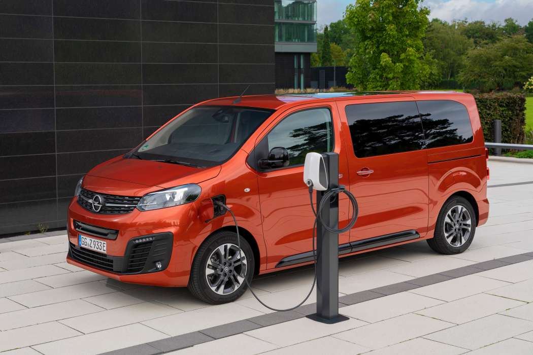 Die virtuellen Kurse bringen Praxisbeispiele aus dem Handel und dem Handwerk, die für die mobile Branche bestimmt nicht uninteressant sind. (Foto: Opel) 