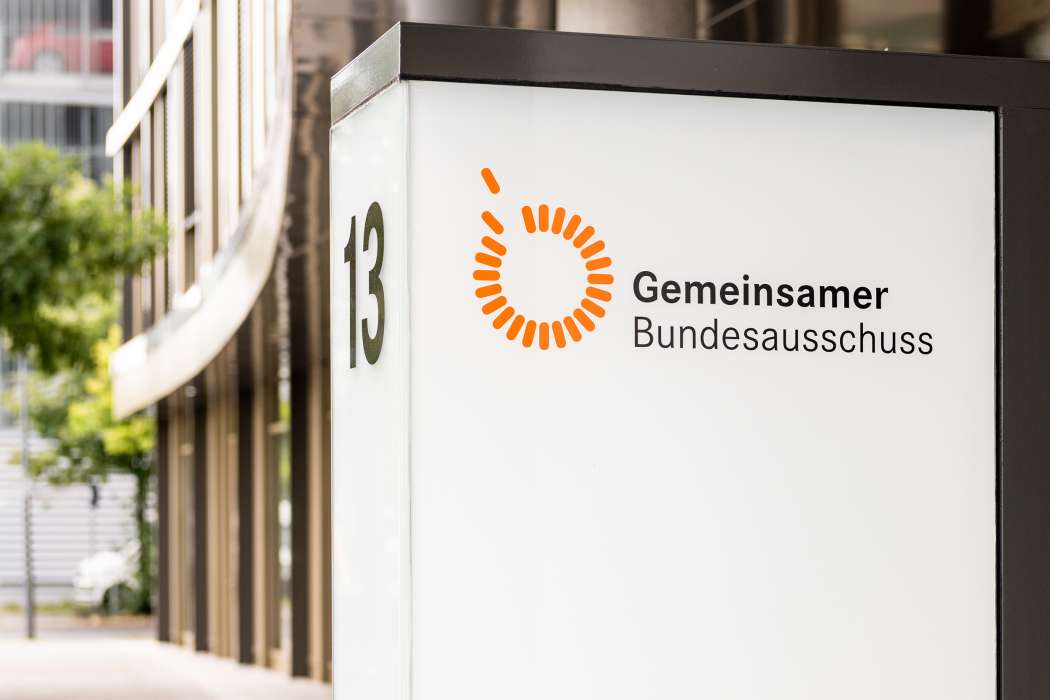 Der Gemeinsame Bundesausschuss hat die Sonderregelung für telefonische Krankmeldungen bis Ende September 2021 verlängert. (Foto: Svea Pietschmann/G-BA)