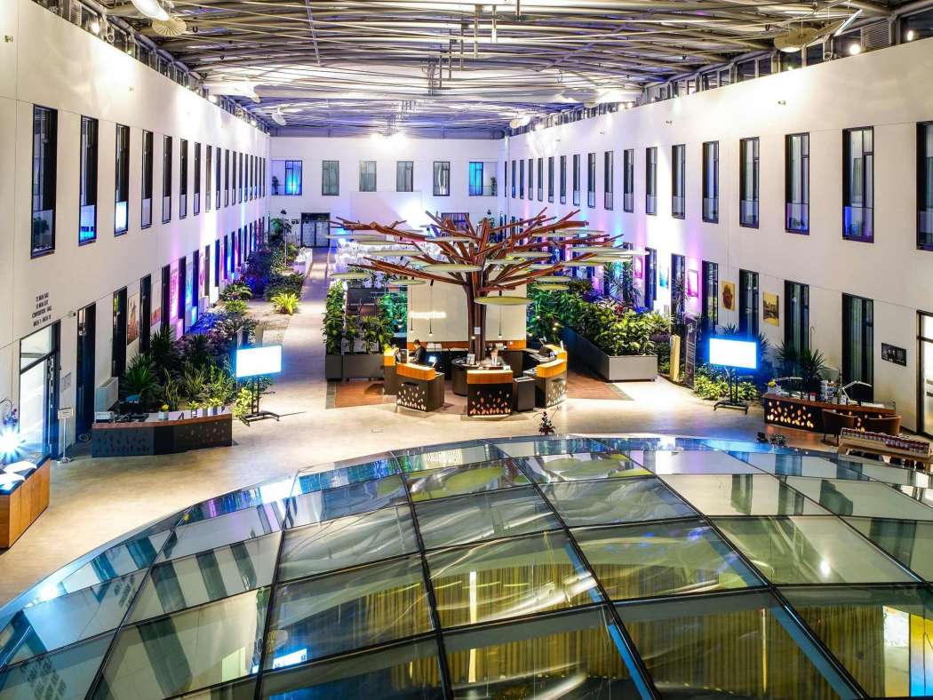 Das Vier-Sterne-Hotel Mercure MOA dürfte ein angenehmer Rahmen für die beiden Veranstaltungen des Taxi-Bundesverbands sein. (Foto: Accor)