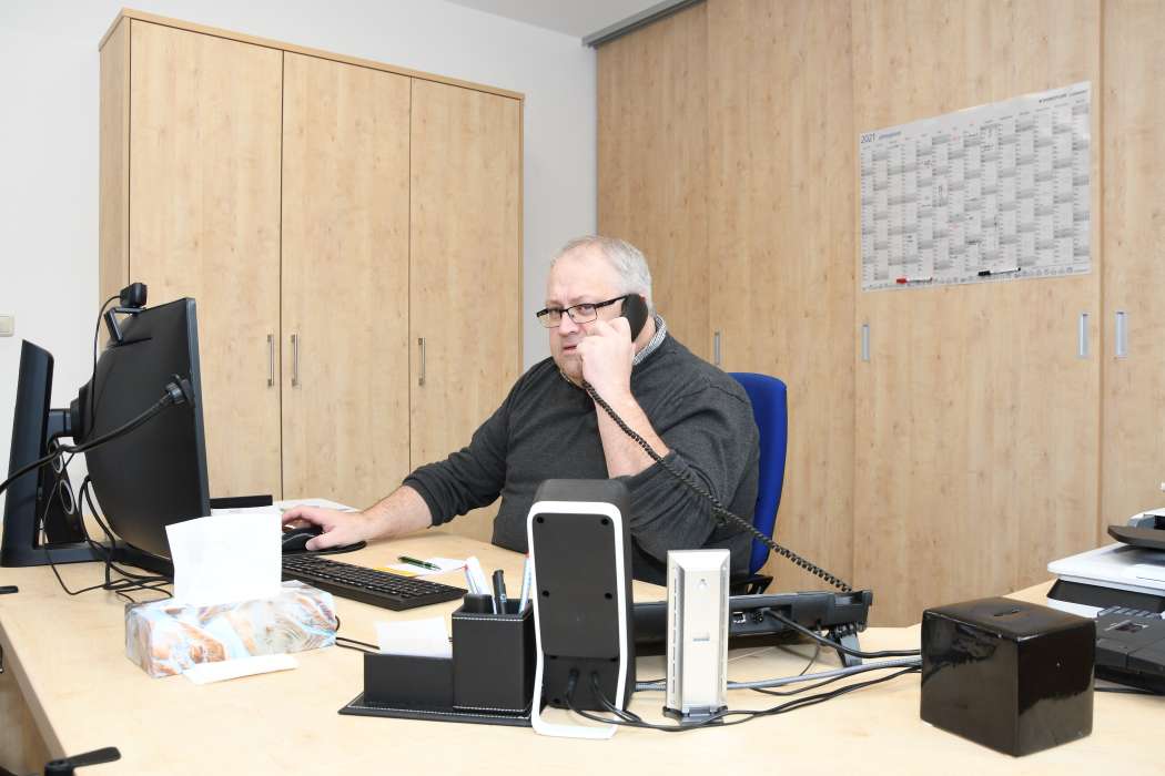 Vizepräsident Thomas Kroker leitete die digitale Sitzung. Er ist Vorsitzender des Landesverbandes Bayerischer Taxi- und Mietwagenunternehmen e.V. (Foto: Dietmar Fund)