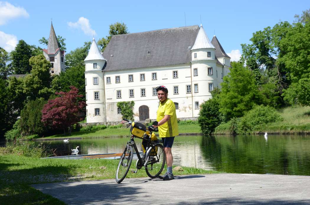 Obwohl das Urteil gegen einen Radfahrer ausfiel, sollten Autofahrer vor ihnen immer auf der Hut sein. (Symbolfoto: Dietmar Fund)