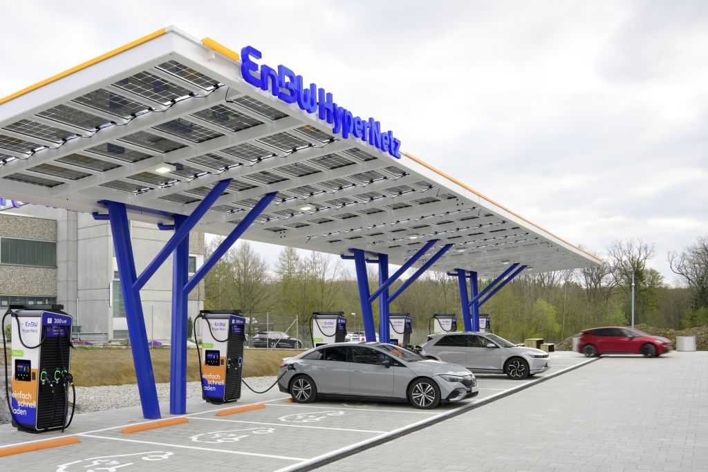 Elektrik Sağlayıcı: Bavyera ve Hessen'de beş ek HPC şarj parkı oluşturuluyor. (Foto: EnBW)