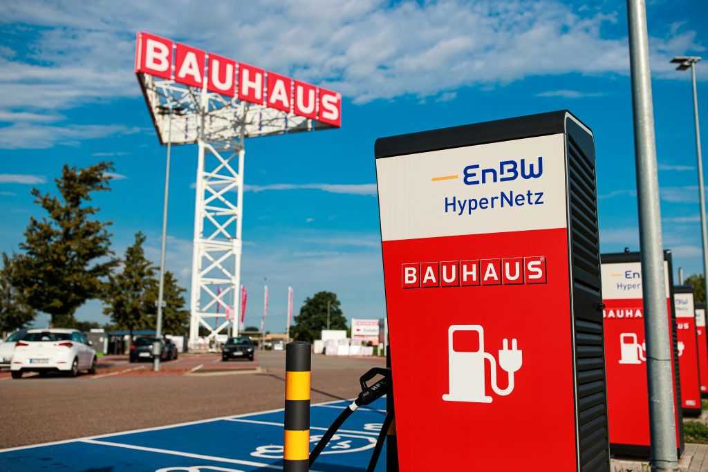 Daran liegt's nicht: Die Ladeinfrastruktur ist dank strammem Zubau vor allem im HPC-Bereich viel besser als ihr Ruf. Die Forderung von VW-Aufsichtsrat Pötsch daher eher fadenscheinig. | Foto: EnBW