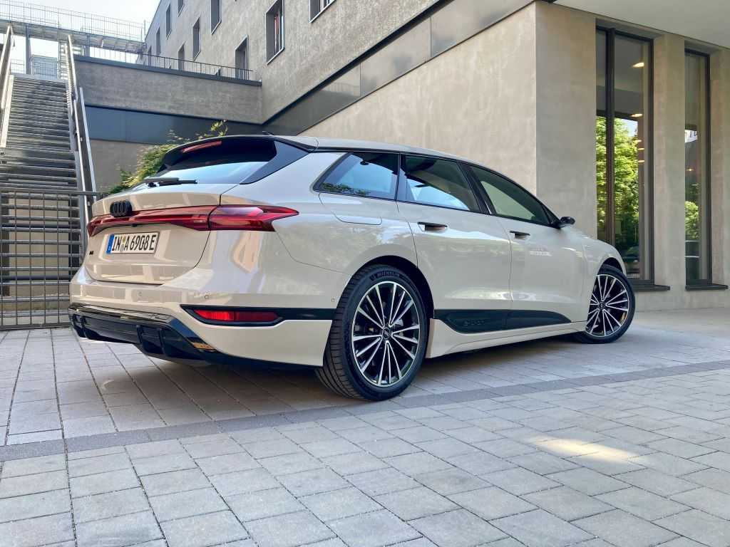 Geschäftlich genutzte E-Autos sollen künftig verstärkt gefördert werden, was der BDEW begrüßt. | Foto: G. Soller