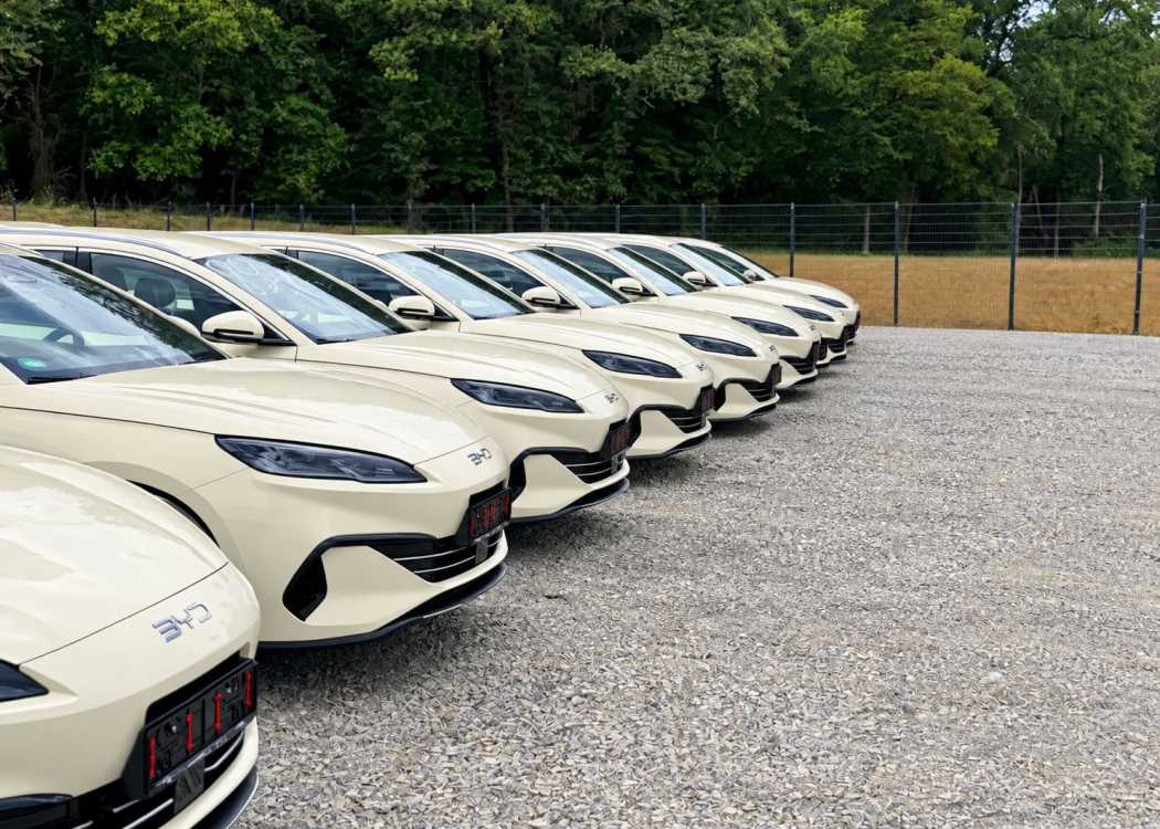 Stehen bei DIE Transform bereit - der BYD Seal 6 Kombi, bereits als Taxi umgerüstet.| Foto: DIE Transform