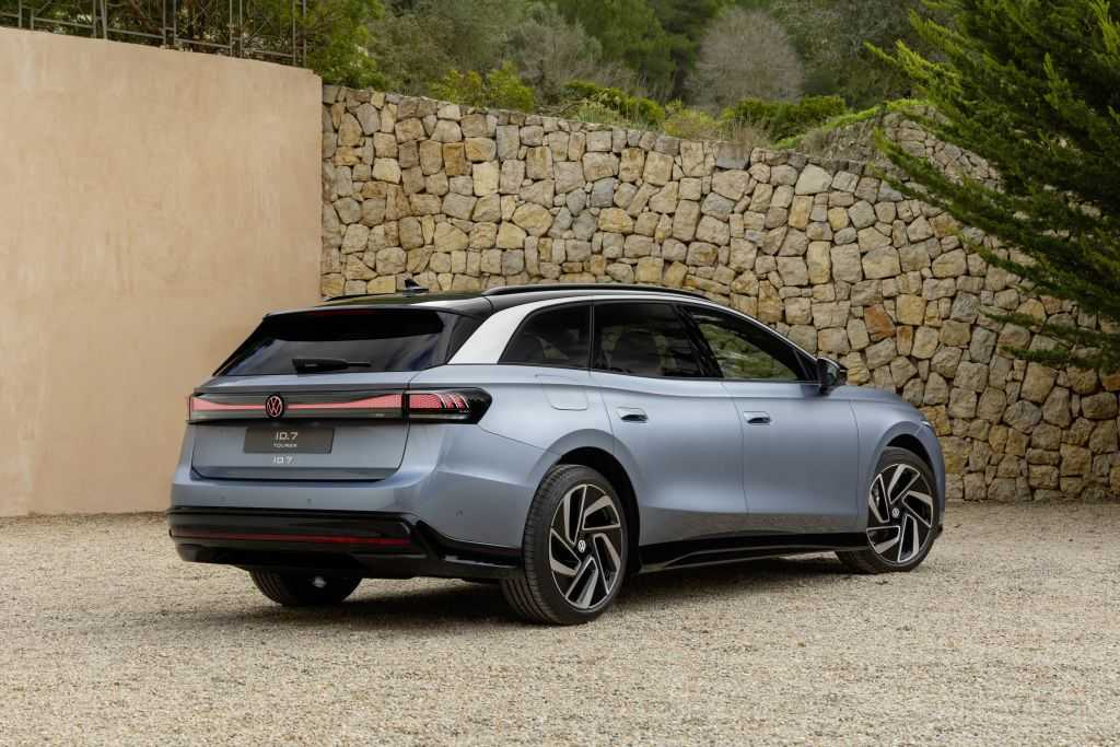 Der ID.7 ist als Tourer aktuell (11.3.2024) günstiger als die Limousine. | Foto: VW