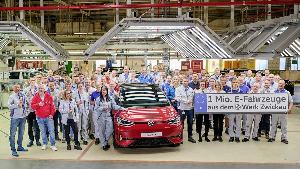 Zwickau'dan çıkan milyonuncu elektrikli otomobil bir ID.3 oldu. 2025 sonbaharında büyük ölçüde geliştirilecek. | Foto: VW