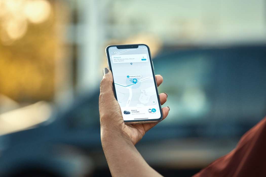 Alles Isi: So soll jedenfalls die Buchung der On-Demand-Shuttles in Köln klappen, die ab Mitte Dezember an den Start geht. (Foto: ViaVan)