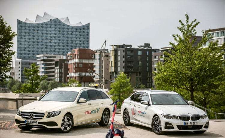 Micro statt Taxi: Seit Mai 2020 hat Free Now die Scooter von Voi in die App integriert. Damit ließen sich die Emissionen im Vergleich zu einer Taxi-Fahrt um 80 Prozent reduzieren. | Foto: Free Now