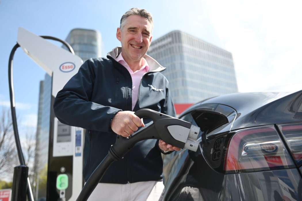 Mehr Dampf beim Strom: JOLT-CEO Maurice Neligan fordert von Kommunen eine Ausbauoffensive für urbane HPC-Lader und sieht sonst den Erfolg der E-Mobilität generell in Gefahr. | Foto: JOLT