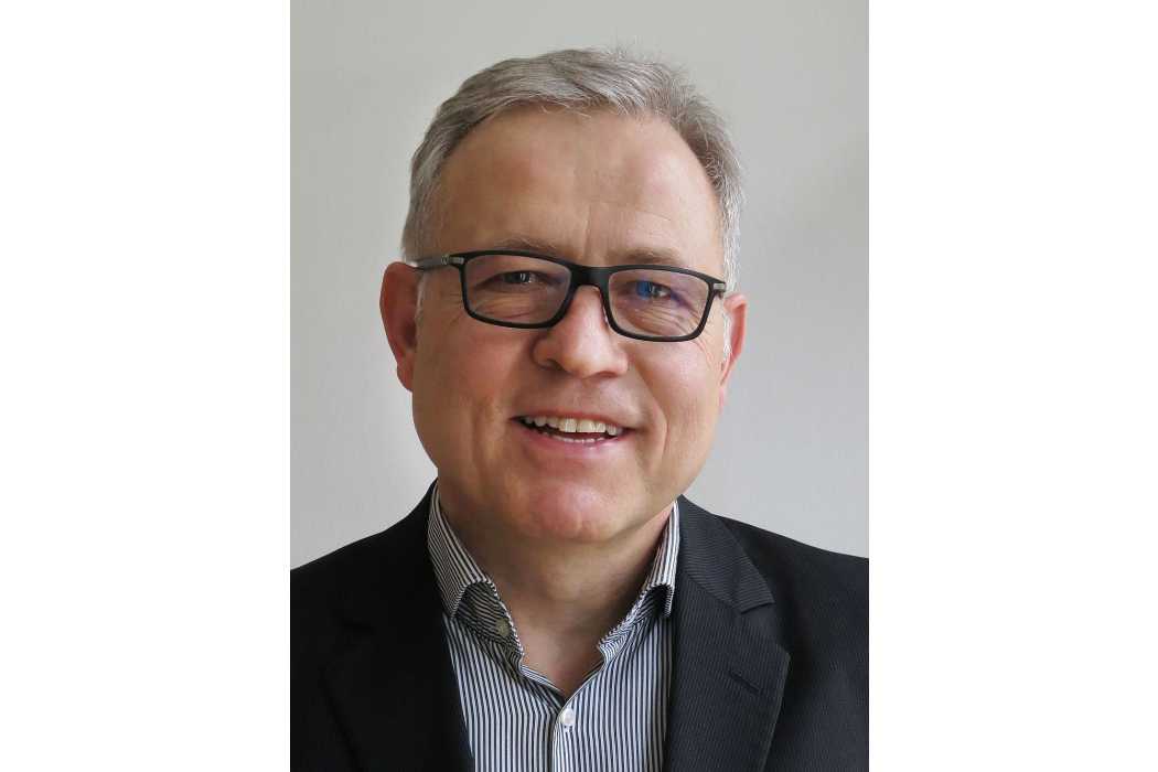 New Chairman of the Supervisory Board: Michael Frenzel takes over the position from his predecessor Johann Pape. (Photo: Hallo Taxi 3811 GmbH)