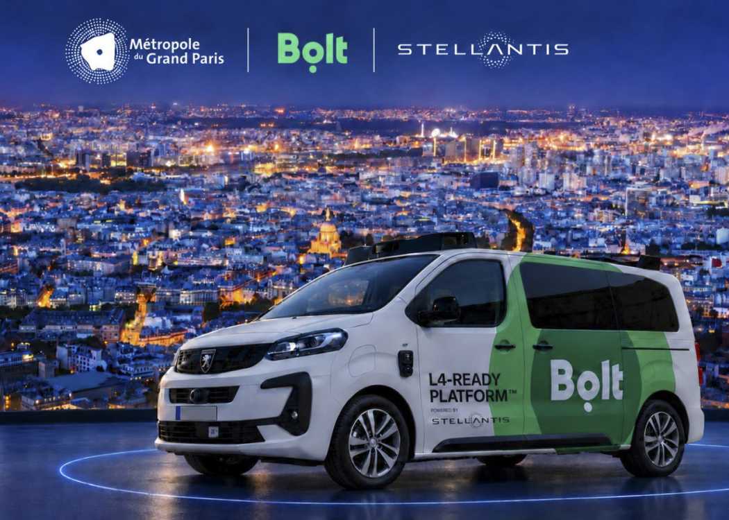 Stellantis und Bolt wollen in Paris 2028 autonome Fahrdienste erproben. Die Robotaxis sollen dann über die Bolt-App bestellbar sein.| Foto: Stellantis