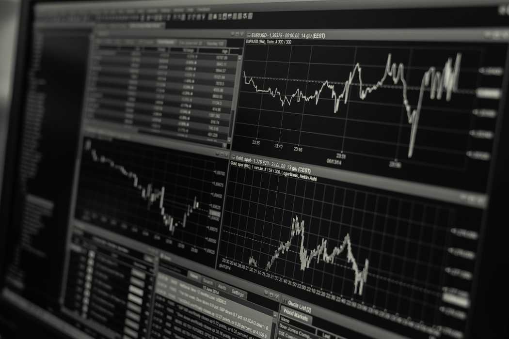 Viele Wirtschaftsdaten weisen derzeit in Deutschland nach unten. (Foto: Pixabay/geralt)