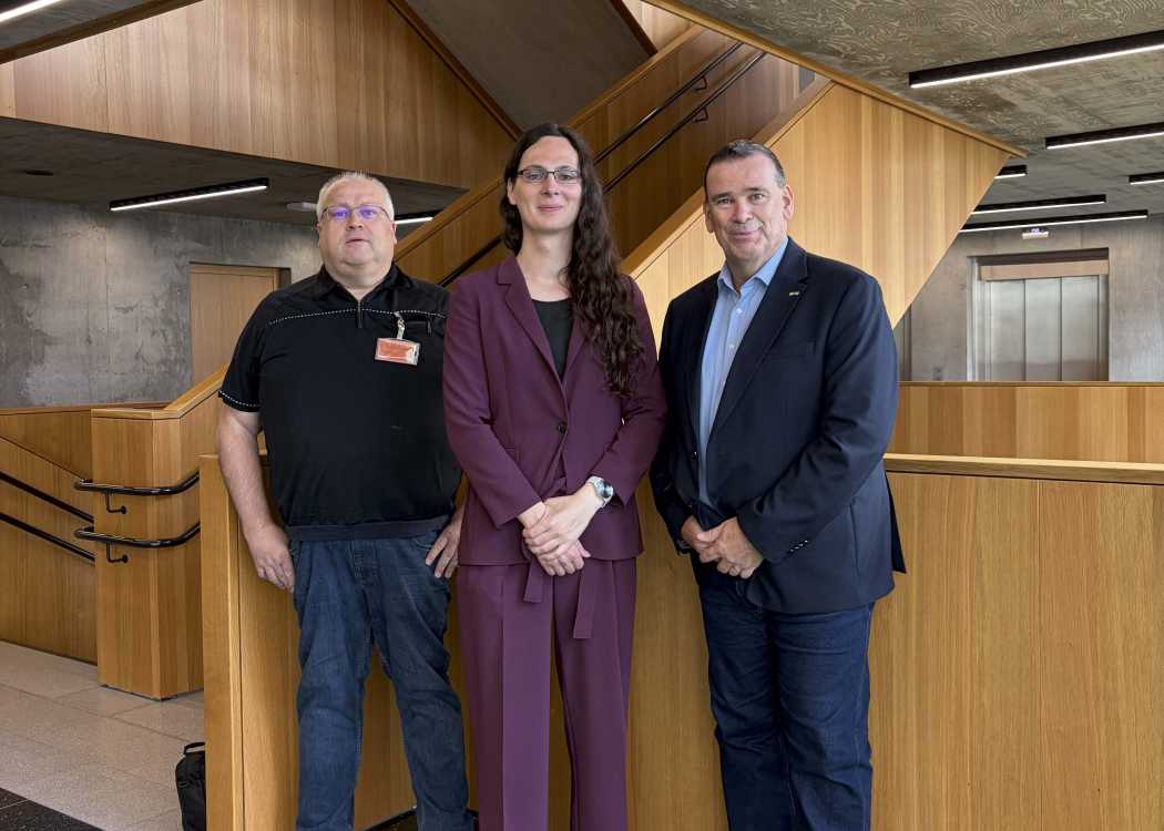 TMV-Präsident Thomas Kroker (li.) und TMV-Büroleiter Nico Höttges (re.) trafen die Bundestagsabgeordnete Victoria Broßart (Bündnis 90/Die Grünen).| Foto: TMV