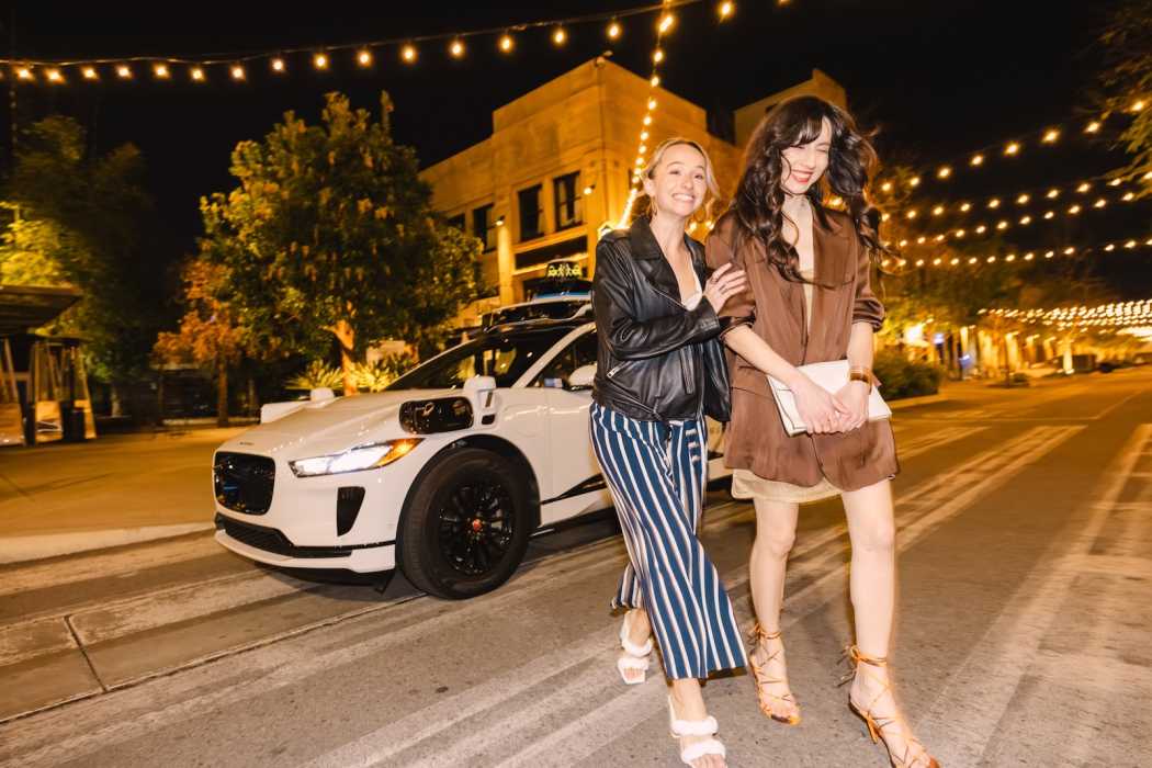In Städten wie San Franciso längst selbstverständlich: Waymo Robo-Taxis. | Foto: Waymo