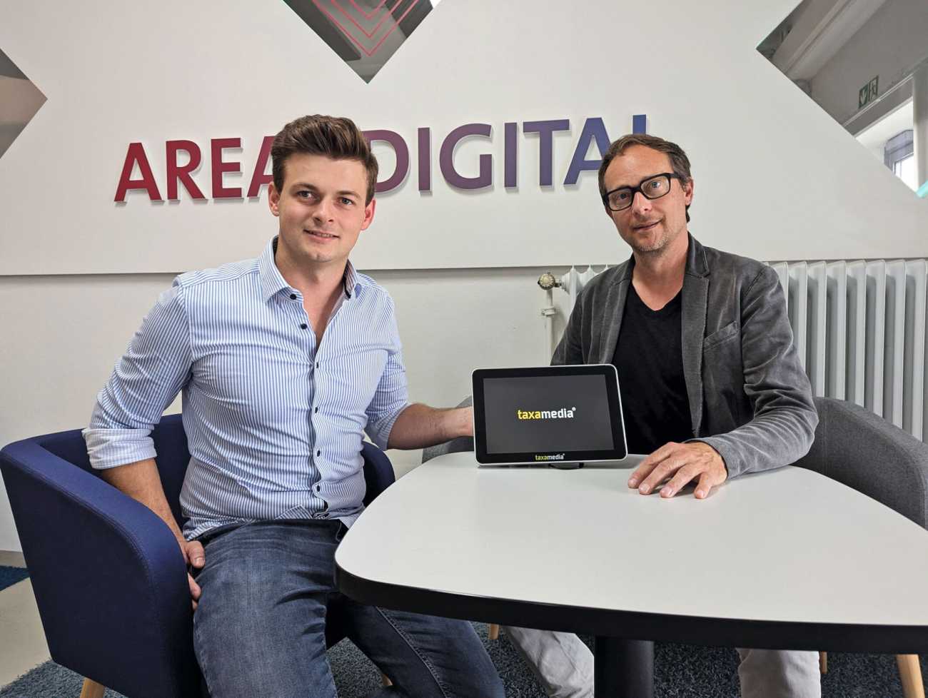 Auf dem Gelände eines ehemaligen amerikanischen Flugplatzes bei Leipheim ist ein Gewerbegebiet mit Gründerförderung entstanden. Hier besuchten wir das Startup taxamedia zum Interview. Bild: T. Kanzler