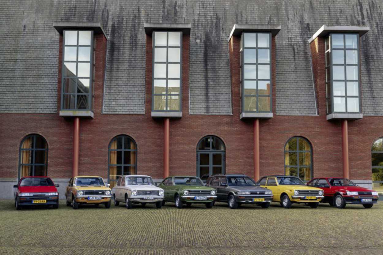 https://taxi-heute.deSechs Jahrzehnte Modellgeschichte: Die verschiedenen Corolla-Generationen zeigen, wie Toyota Design, Karosserieformen und Technik im Laufe der Jahre weiterentwickelt hat. | Foto: Toyota