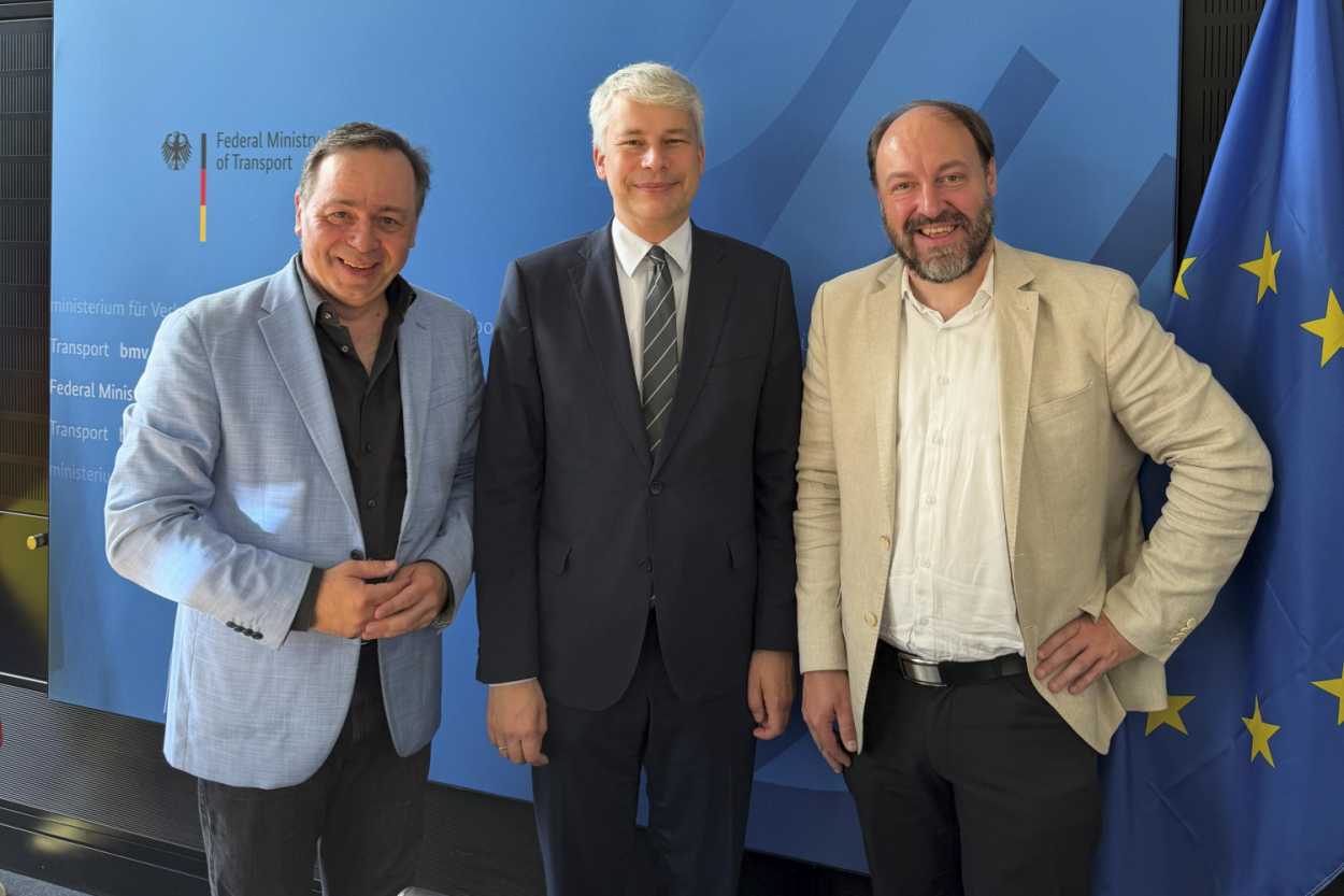 Antrittsbesuch im Bundesministerium für Verkehr (v. l. n. r.): Patrick Meinhardt, Bundesverkehrsminister Steffen Bilger, Sascha Waltemate.| Foto: VSPV